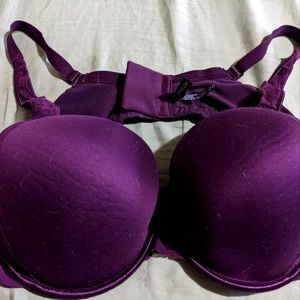Size 44D bra